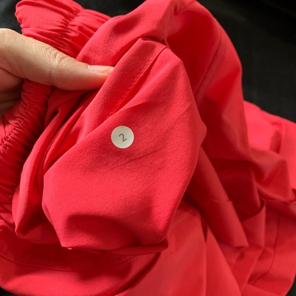 Spring break away short - Lululemon - Picture 5 of 5